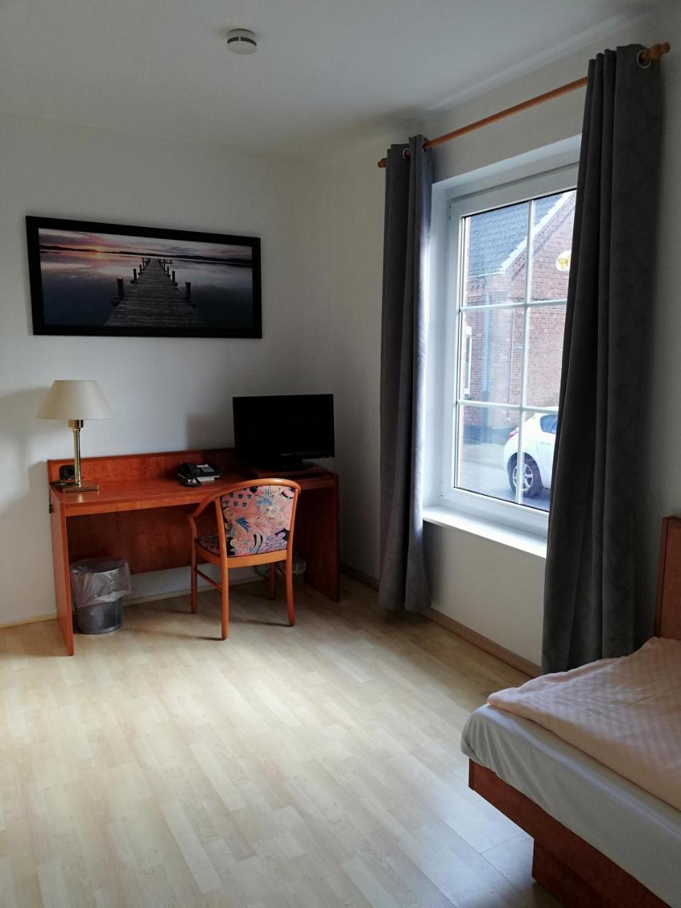 Dorfschänke 3* Büdelsdorf